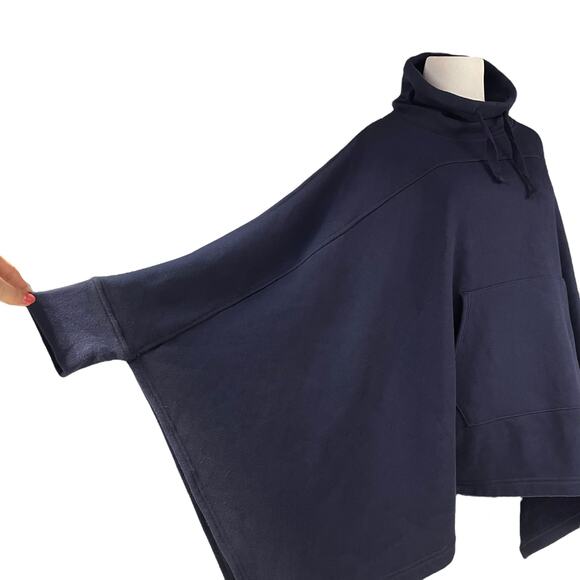 UGG Charlynne Pullover Poncho Fleece-Lined Sweatshirt in Navy Blue Size XS/S - Picture 3 of 8
